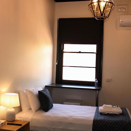 The Hampden Suites Уогга-Уогга Экстерьер фото