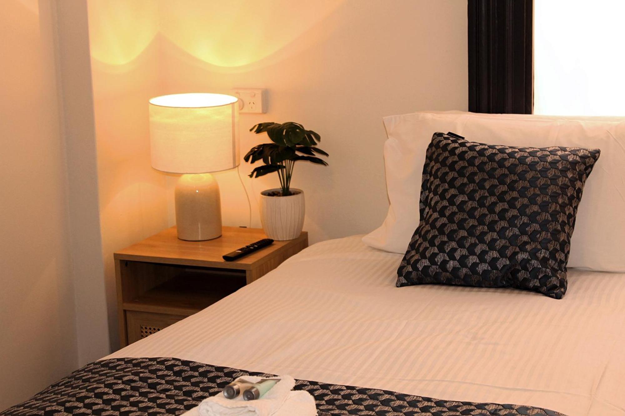 The Hampden Suites Уогга-Уогга Экстерьер фото