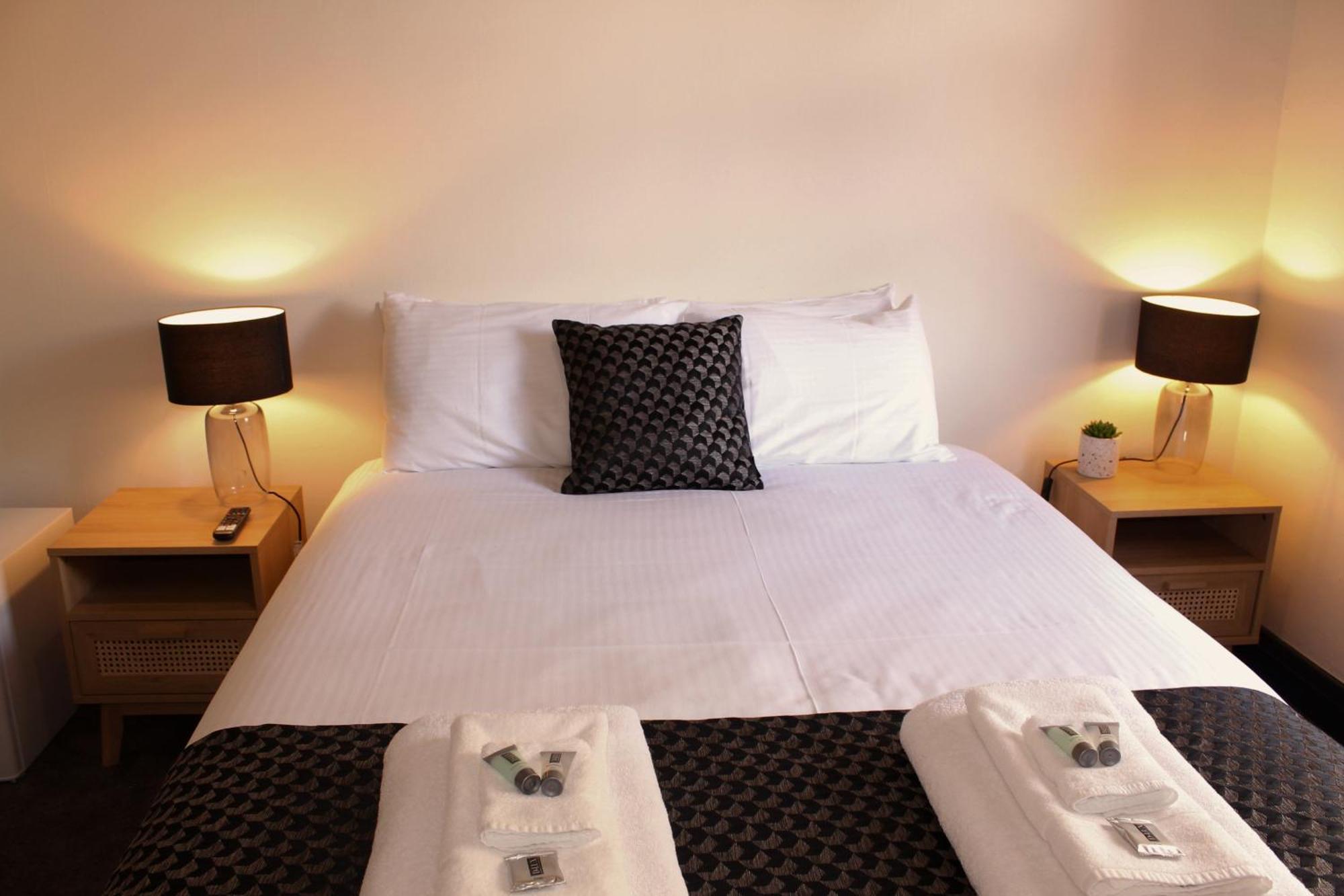 The Hampden Suites Уогга-Уогга Экстерьер фото
