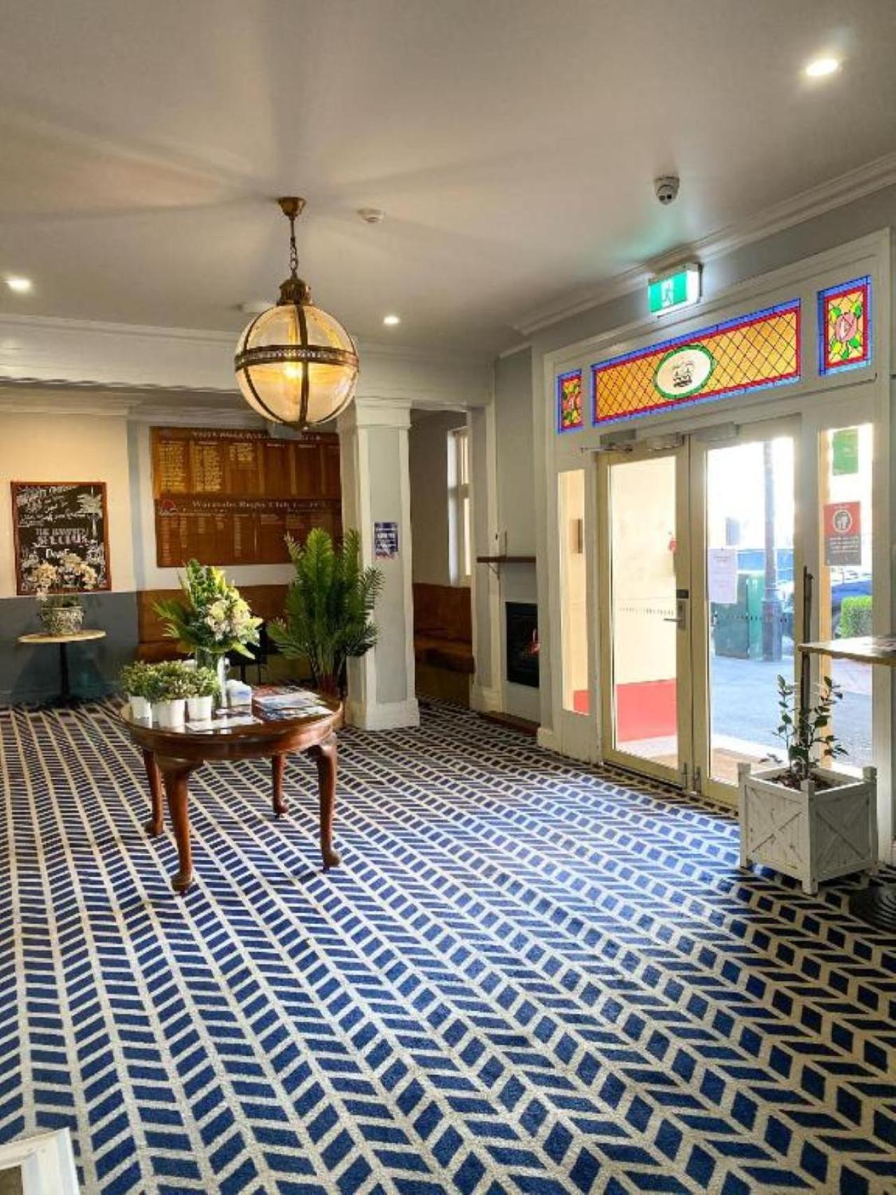 The Hampden Suites Уогга-Уогга Экстерьер фото